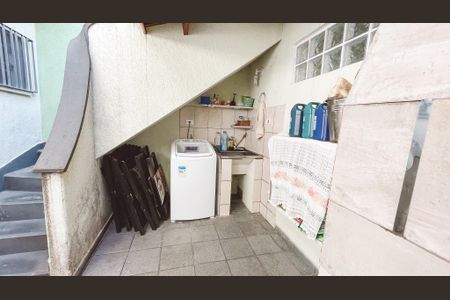 Casa à venda com 100m², 4 quartos e 2 vagasÁrea de Serviço