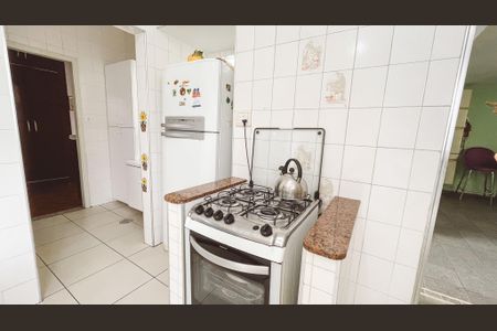 Casa à venda com 100m², 4 quartos e 2 vagasCozinha