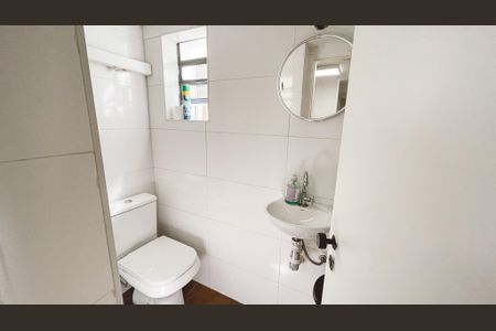 Casa à venda com 100m², 4 quartos e 2 vagasLavabo