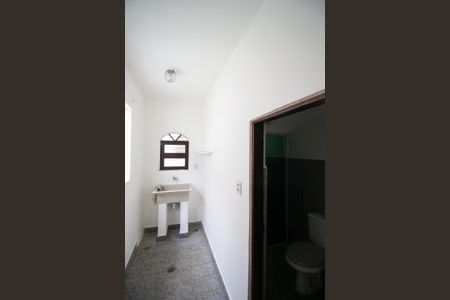 Casa para alugar com 45m², 1 quarto e 1 vagaÁrea de Serviço