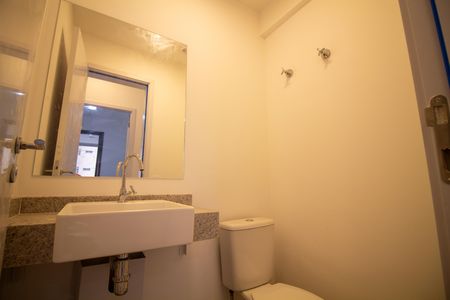 Apartamento à venda com 68m², 2 quartos e 1 vaga Apartamento à venda com 68m², 2 quartos e 1 vagaLavabo