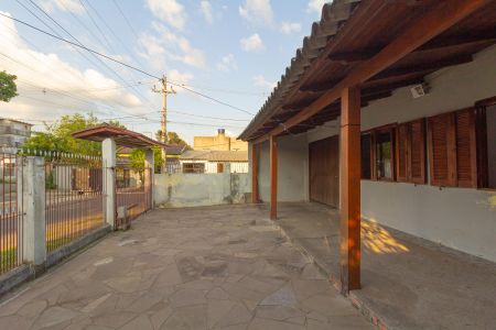 Casa à venda com 220m², 4 quartos e 2 vagasVaranda