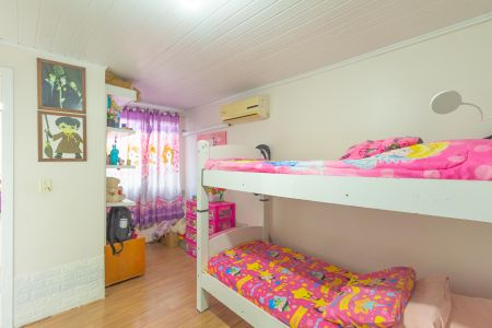 Casa à venda com 220m², 4 quartos e 2 vagasCasa 2 - Quarto 2