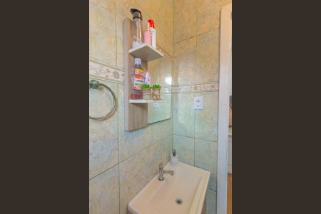 Casa à venda com 220m², 4 quartos e 2 vagasCasa 2 - Banheiro 