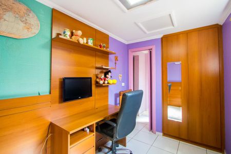 Casa à venda com 298m², 3 quartos e 5 vagas Casa à venda com 298m², 3 quartos e 5 vagasQuarto 2