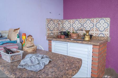 Casa para alugar com 80m², 2 quartos e 1 vagaÁrea Gourmet