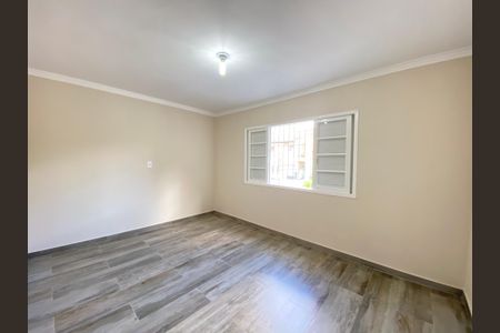 Casa à venda com 150m², 3 quartos e 3 vagasQuarto 2