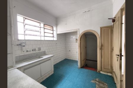 Casa para alugar com 391m², 6 quartos e 3 vagas Casa para alugar com 391m², 6 quartos e 3 vagasCozinha
