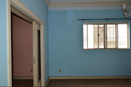 Casa para alugar com 391m², 6 quartos e 3 vagasSala