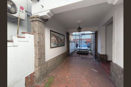 Casa para alugar com 391m², 6 quartos e 3 vagas Casa para alugar com 391m², 6 quartos e 3 vagasGaragem