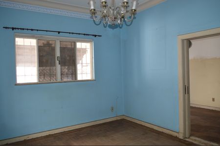 Casa para alugar com 391m², 6 quartos e 3 vagasSala