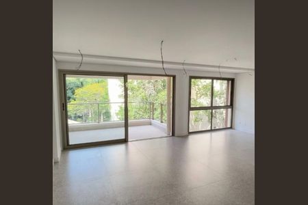 Apartamento à venda com 265m², 4 quartos e 6 vagas