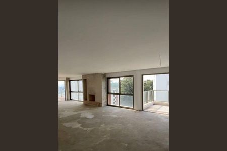 Apartamento à venda com 265m², 4 quartos e 6 vagas