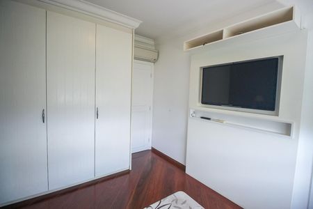 Apartamento à venda com 167m², 3 quartos e 3 vagasSuíte 2