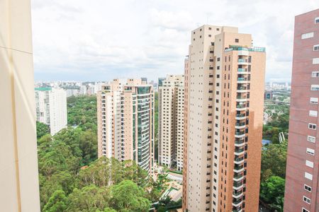 Apartamento à venda com 167m², 3 quartos e 3 vagasVista da Suíte 3