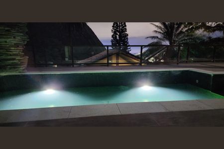 Casa à venda com 354m², 6 quartos e 2 vagas