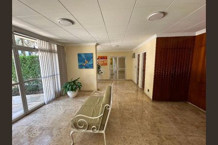 Apartamento à venda com 102m², 3 quartos e 2 vagasHall