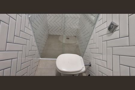 Casa à venda com 141m², 4 quartos e 4 vagasBanheiro Suíte 1