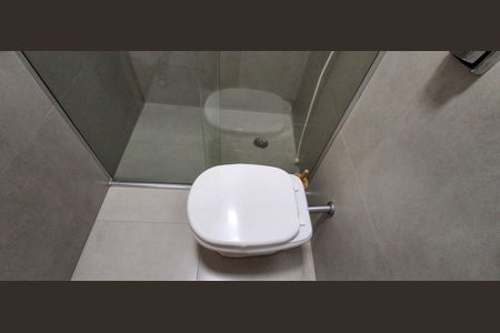 Casa à venda com 141m², 4 quartos e 4 vagasBanheiro Suíte 2