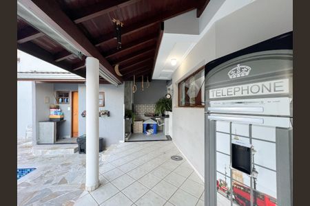 Casa para alugar com 270m², 3 quartos e 3 vagas Casa para alugar com 270m², 3 quartos e 3 vagasVaranda