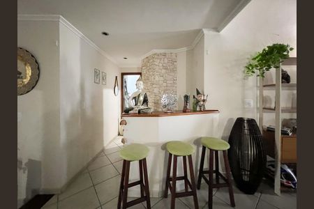 Casa para alugar com 270m², 3 quartos e 3 vagas Casa para alugar com 270m², 3 quartos e 3 vagasSala