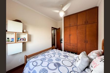 Casa para alugar com 270m², 3 quartos e 3 vagas Casa para alugar com 270m², 3 quartos e 3 vagasQuarto 1