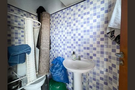 Casa para alugar com 270m², 3 quartos e 3 vagas Casa para alugar com 270m², 3 quartos e 3 vagasBanheiro de serviço