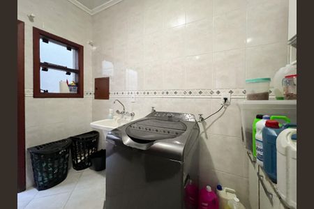 Casa para alugar com 270m², 3 quartos e 3 vagas Casa para alugar com 270m², 3 quartos e 3 vagasÁrea de Serviço