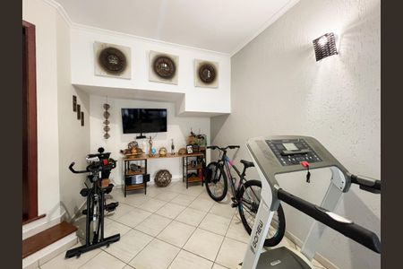 Casa para alugar com 270m², 3 quartos e 3 vagas Casa para alugar com 270m², 3 quartos e 3 vagasSala de TV