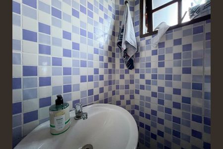 Casa para alugar com 270m², 3 quartos e 3 vagas Casa para alugar com 270m², 3 quartos e 3 vagasBanheiro de serviço