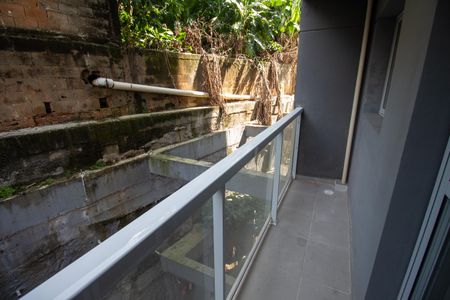 Apartamento à venda com 42m², 2 quartos e sem vaga Apartamento à venda com 42m², 2 quartos e sem vagaVaranda da Sala