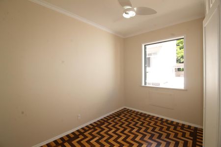 Casa de condomínio para alugar com 200m², 4 quartos e 1 vaga Casa de condomínio para alugar com 200m², 4 quartos e 1 vagaSuíte