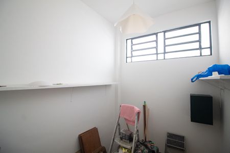 Casa de condomínio para alugar com 200m², 4 quartos e 1 vaga Casa de condomínio para alugar com 200m², 4 quartos e 1 vagaÁrea de serviço 2 - quarto