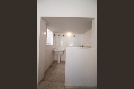 Casa de condomínio para alugar com 200m², 4 quartos e 1 vaga Casa de condomínio para alugar com 200m², 4 quartos e 1 vagaÁrea de serviço 1