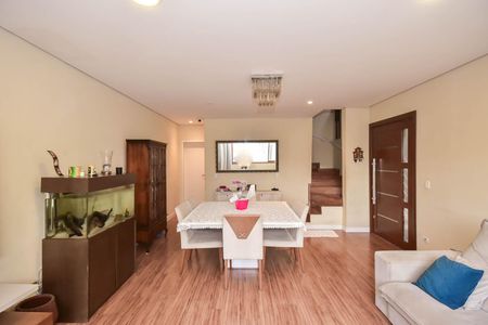 Casa à venda com 117m², 3 quartos e 2 vagas Casa à venda com 117m², 3 quartos e 2 vagasSala de Jantar