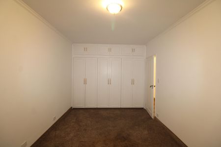 Apartamento à venda com 240m², 3 quartos e 1 vagaQuarto 3