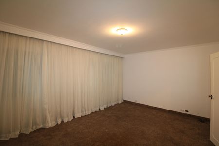 Apartamento à venda com 240m², 3 quartos e 1 vagaQuarto 2