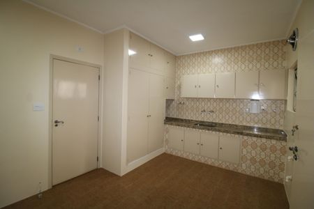 Apartamento à venda com 240m², 3 quartos e 1 vagaCozinha