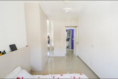 Apartamento à venda com 50m², 1 quarto e 1 vagaQuarto