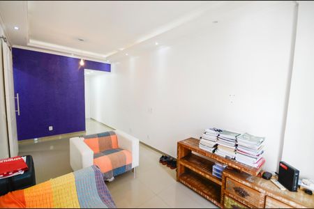 Apartamento à venda com 50m², 1 quarto e 1 vagaSala