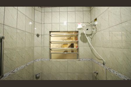 Casa à venda com 150m², 4 quartos e 1 vaga Casa à venda com 150m², 4 quartos e 1 vagaBanheiro 2