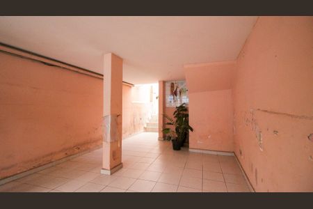 Casa à venda com 150m², 4 quartos e 1 vaga Casa à venda com 150m², 4 quartos e 1 vagaÁrea comum