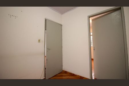 Casa à venda com 150m², 4 quartos e 1 vaga Casa à venda com 150m², 4 quartos e 1 vagaSala