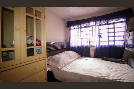 Casa à venda com 150m², 4 quartos e 1 vaga Casa à venda com 150m², 4 quartos e 1 vagaCasa 3 - Quarto