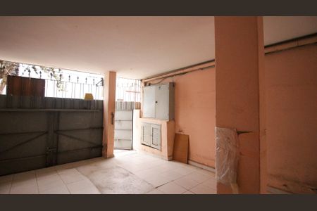 Casa à venda com 150m², 4 quartos e 1 vaga Casa à venda com 150m², 4 quartos e 1 vagaÁrea comum