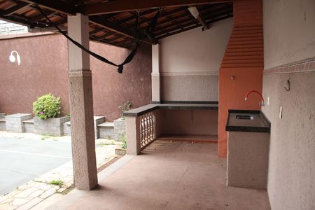 Casa à venda com 557m², 5 quartos e 4 vagasÁrea comum