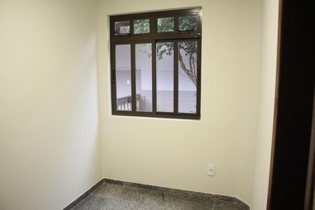 Casa à venda com 557m², 5 quartos e 4 vagasSuíte