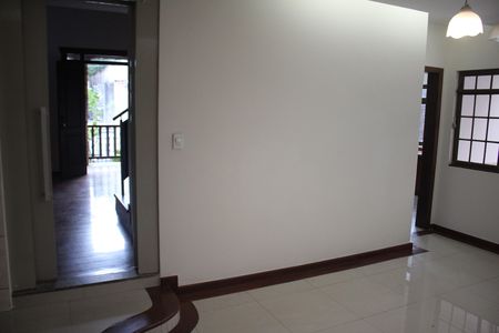 Casa à venda com 557m², 5 quartos e 4 vagasQuarto 3