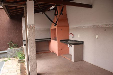 Casa à venda com 557m², 5 quartos e 4 vagasÁrea comum