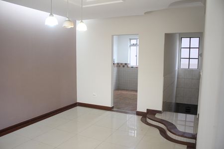 Casa à venda com 557m², 5 quartos e 4 vagasQuarto 2
